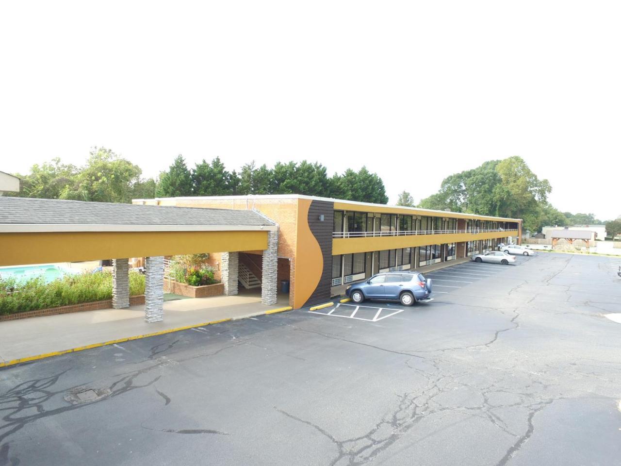 Quality Inn South Boston - Danville East Exterior foto